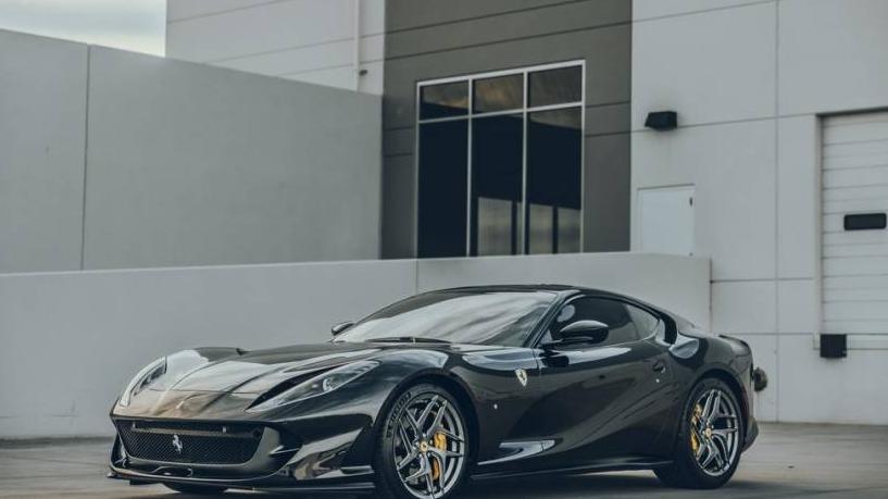 FERRARI 812 SUPERFAST 2020 ZFF83CLA2L0256453 image